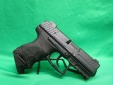 HECKLER & KOCH p30 subcompact v3 9MM LUGER (9X19 PARA) - 2 of 3