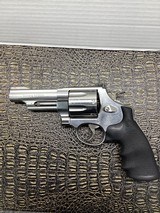 SMITH & WESSON 629-5 .44 MAGNUM - 1 of 3
