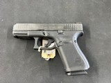 GLOCK 19 19 Gen 5 9MM LUGER (9X19 PARA) - 1 of 2