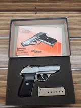 SIG SAUER P230 SL .380 ACP - 2 of 3