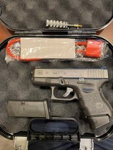 GLOCK G27 .40 S&W - 1 of 3
