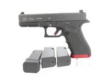 GLOCK G22 GEN 4 .40 S&W - 1 of 3