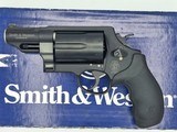 SMITH & WESSON GOVERNOR .45 LC/.410 GA - 2 of 3