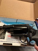 SMITH & WESSON GOVERNOR .45 LC/.410 GA - 2 of 3