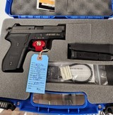 SIG SAUER P229 .40 S&W - 1 of 2