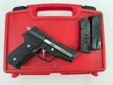 SIG SAUER P229 EQUINOX .40 S&W - 1 of 1