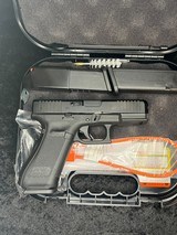 GLOCK 45 9MM LUGER (9X19 PARA) - 2 of 3