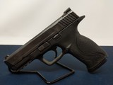 SMITH & WESSON M&P 40 .40 S&W - 1 of 2
