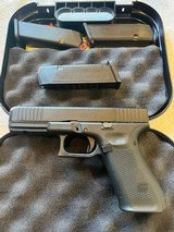 GLOCK 17
Gen 5 9MM LUGER (9X19 PARA) - 3 of 3