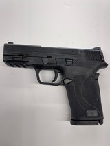 SMITH & WESSON M&P 9 Sheild EZ M2.0 9MM LUGER (9X19 PARA) - 1 of 3