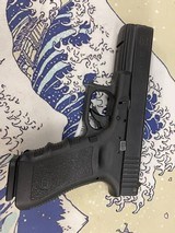GLOCK 22 .40 S&W - 1 of 1