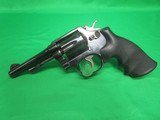 SMITH & WESSON 10-7 .38 SPL - 2 of 3