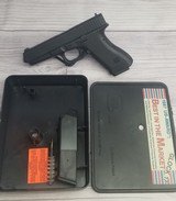 GLOCK 17 9MM LUGER (9X19 PARA) - 1 of 3