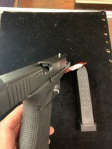 GLOCK 17 Gen 5 9MM LUGER (9X19 PARA) - 3 of 3