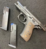 CZ CZ 75 Compact 9mm 9MM LUGER (9X19 PARA) - 2 of 3