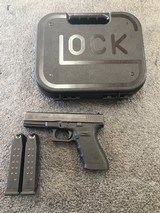 GLOCK 21 G21 Gen 3 .45 ACP - 1 of 3