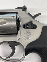 SMITH & WESSON 66-8 COMBAT MAGNUM .357 MAG - 2 of 3