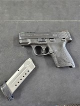 SMITH & WESSON MP9 SHIELD PERFORMANCE CENTER 9MM LUGER (9X19 PARA) - 1 of 3