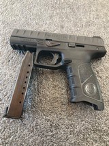 BERETTA APX 9MM LUGER (9X19 PARA) - 1 of 3
