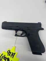 GLOCK 17 GEN 5 9MM LUGER (9X19 PARA) - 1 of 3