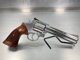 SMITH & WESSON Model 686, No Dash, Pre Lock, 6" Barrel, Factory Grips, Stainless Steel .357 MAG - 3 of 3