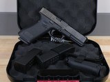 GLOCK 17 Gen 5 9MM LUGER (9X19 PARA) - 1 of 2