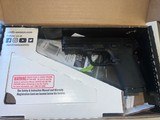 SMITH & WESSON M&P 9 Shield EZ M2.0 9MM LUGER (9X19 PARA) - 1 of 3