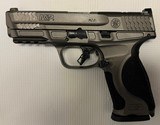 SMITH & WESSON M&P M2.0 9mm 9MM LUGER (9X19 PARA) - 2 of 3
