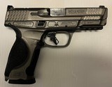 SMITH & WESSON M&P M2.0 9mm 9MM LUGER (9X19 PARA) - 1 of 3
