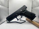 GLOCK 19 GEN 4 9MM LUGER (9X19 PARA) - 1 of 3