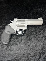 TAURUS 44 TRACKER .44 MAGNUM - 2 of 3