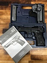 BERETTA 92 W/Holster 9MM LUGER (9X19 PARA) - 2 of 3