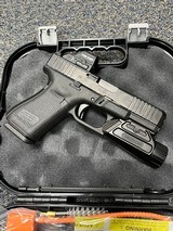 GLOCK 19 mos gen 5 9MM LUGER (9X19 PARA) - 1 of 3
