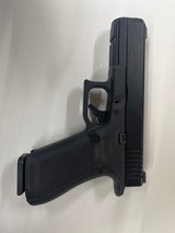 GLOCK 17 GEN 5 9MM LUGER (9X19 PARA) - 1 of 3