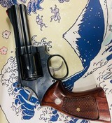 SMITH & WESSON 586 .357 MAG - 2 of 2