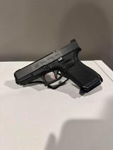 GLOCK 19 G19 Gen 5 9MM LUGER (9X19 PARA) - 2 of 2