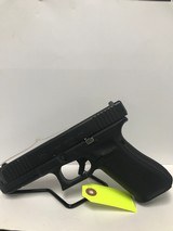 GLOCK 17 GEN 5 9MM LUGER (9X19 PARA) - 1 of 2