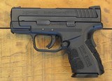 SPRINGFIELD ARMORY XD40 SUB-COMPACT .40 S&W - 2 of 3