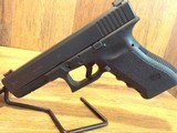 GLOCK 22 .40 S&W - 1 of 3