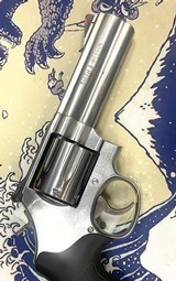 SMITH & WESSON 686-6 .357 MAG - 1 of 2