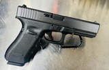 GLOCK 17 G17 GEN 4 9MM LUGER (9X19 PARA) - 1 of 3