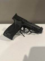 SMITH & WESSON m&p 10 m2.0 10MM - 1 of 2