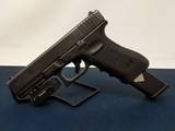 GLOCK 22 .40 S&W - 1 of 2