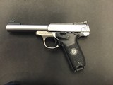 SMITH & WESSON SW22 VICTORY .22 LR - 1 of 2