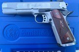 SMITH & WESSON SW1911 .45 ACP - 1 of 2