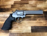 SMITH & WESSON 617 6" .22 LR - 2 of 3