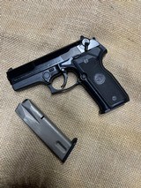 STOEGER COUGAR 8000 F 9MM LUGER (9X19 PARA) - 1 of 3