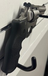 RUGER GP100 Stainless .357 MAG - 2 of 3