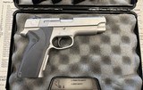 SMITH & WESSON MODEL 4586 .45 ACP - 3 of 3