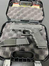 GLOCK 17 G17 GEN 4 9MM 9MM LUGER (9X19 PARA) - 1 of 3